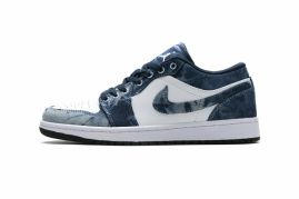 Picture of Air Jordan 1 Low _SKUfc4202276fc